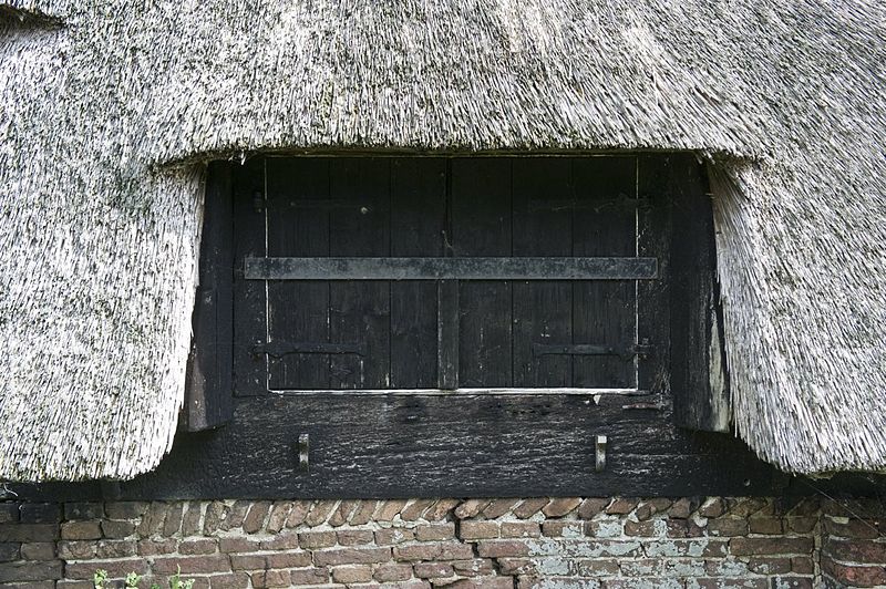 File:Detail ondertoren, - Almkerk - 20428982 - RCE.jpg