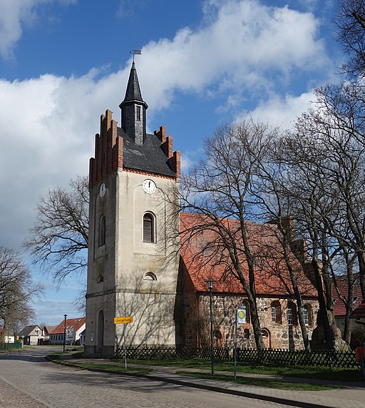 Dorfkirche Dechtow 2019 SSW