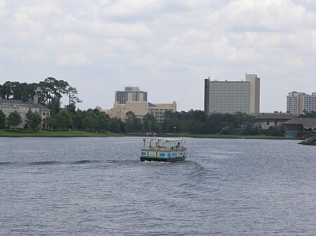 Downtown Disney Lake, Orlando panoramio (1)