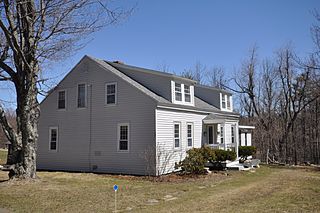 <span class="mw-page-title-main">Benjamin Learned House</span> Historic house in New Hampshire, United States