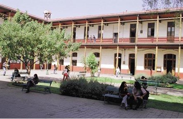 View of the School of Arts and Crafts, Patio de los Héroes.