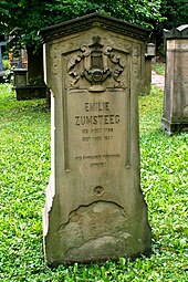 Grabstein auf dem Hoppenlaufriedhof (Quelle: Wikimedia)