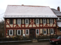 English: Half-timbered building (rectory) in Engelrod Hörgenauer Strasse 3, Lautertal, Hesse, Germany This is a picture of the Hessian Kulturdenkmal (cultural monument) with the ID Unknown? (Wikidata)