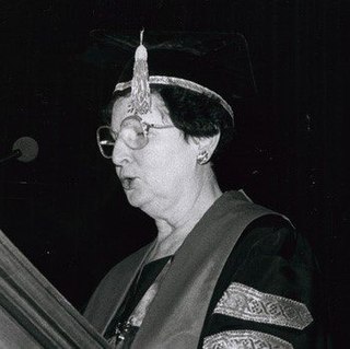 Eva Kushner Canadian scholar (born 1929)