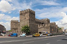 غزو الاناضول ومعركة البستان 220px-Fortress_of_Kayseri_01