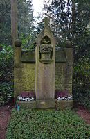 Frankfurt, main cemetery, grave V 61 Martin.JPG