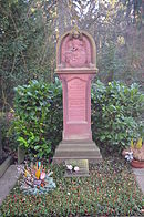 Frankfurt, main cemetery, grave XIV 74 Ewald.JPG