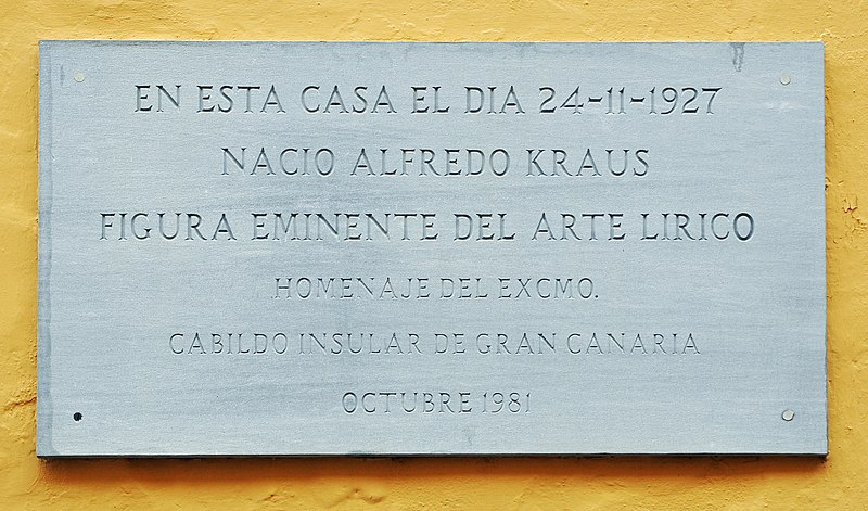 File:GC Las Palmas Memorial Tablet Alfredo Kraus R01.jpg