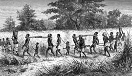 Escravos na África.