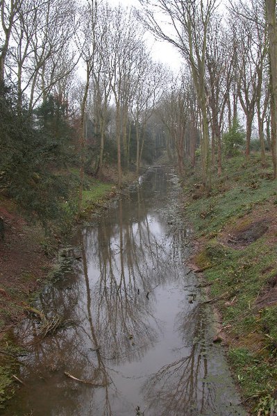 File:Gloucester and Hereford Canal - geograph.org.uk - 46174.jpg