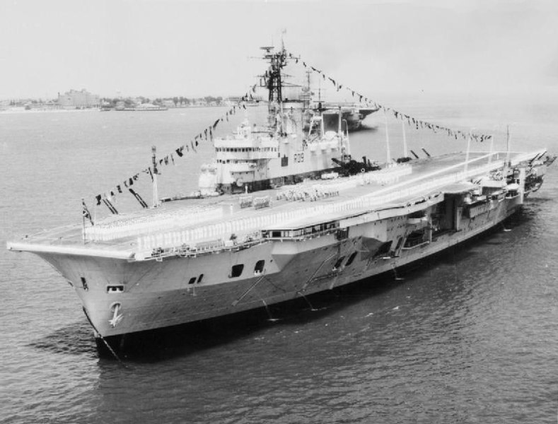 File:HMS Ark Royal (R09) at Hampton Roads 1957.jpg