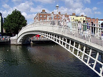 HalfPennyBridge.jpg