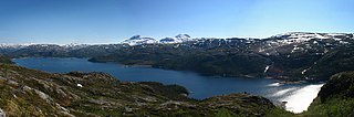 <span class="mw-page-title-main">Hundålvatnet</span> Lake in Nordland county, Norway