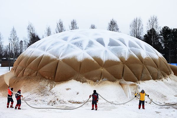 Daytime view of the ice dome