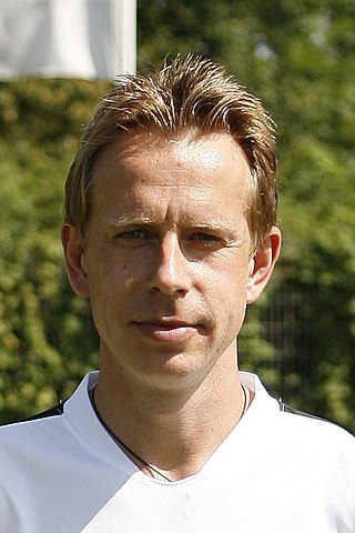 <span class="mw-page-title-main">Jörg Heinrich</span> German footballer and manager