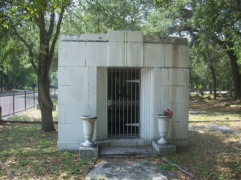 File:Jax FL Lewis Mausoleum01.jpg