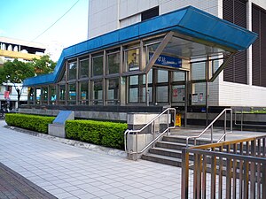 江子翠站3号出口
