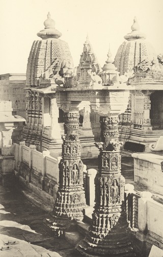 <span class="mw-page-title-main">Mahavira Jain temple, Osian</span> Śvetāmbara Jain temple in Rajasthan, India