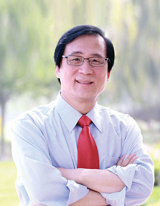 <span class="mw-page-title-main">Sukhee Kang</span> Korean-American politician and former Mayor of Irvine, California