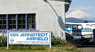 <span class="mw-page-title-main">Ken Jernstedt Airfield</span> Airport in Oregon, United States
