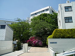 Kobe-Pharmaceutical-Univ-2013042801.jpg