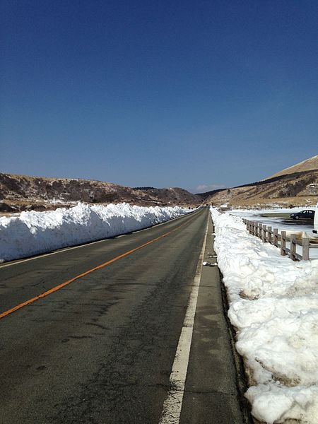 File:Kumamoto Prefectural Road No.111 near Furubochu.jpg