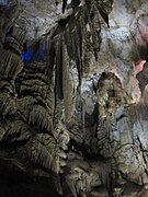 Печера Куміставі