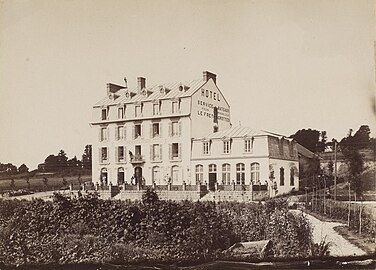 L'hôtel de Morgat en 1885 (photographie d'Armand Peugeot).