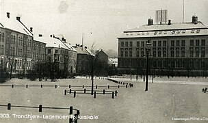 Eli plass og Lademoen skole (rundt 1915)