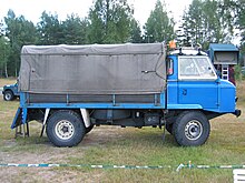 Land Rover Series IIB forward control in Evje, Norway on the Norwegian Land Rover Club's 30th anniversary meet in August 2005 Land Rover Series IIB FC side.jpg