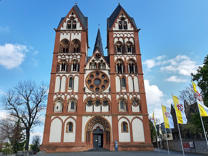 File:Limburg Cathedral.jpg