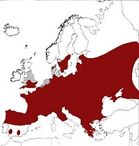 Distribución das vacalouras en Europa. A cor sombreada indica as areas onde xa está extinta.
