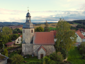 Evangelisch-lutherische Filialkirche mit Ausstattung, Kirchhof und Einfriedung