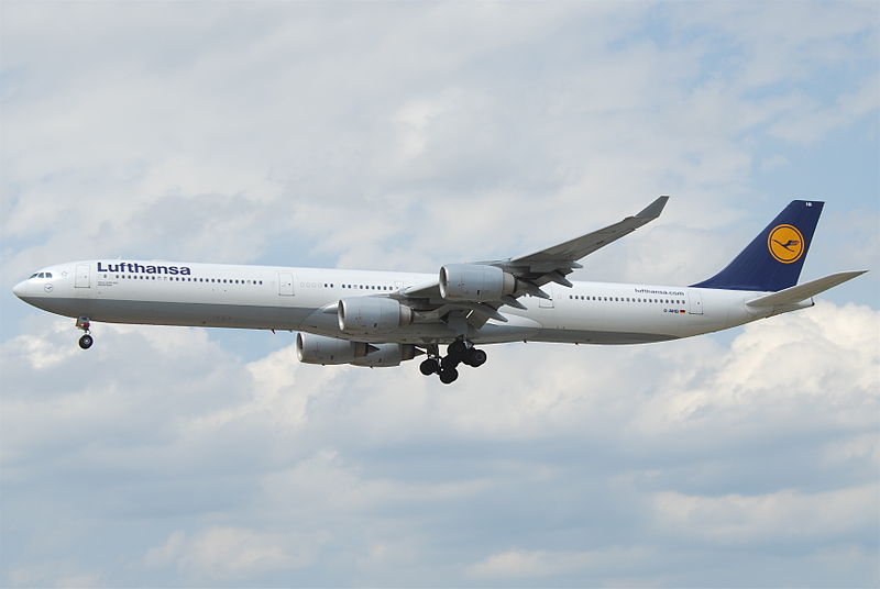 File:Lufthansa Airbus A340-642; D-AIHB@FRA;06.07.2011 603pf (5916550736).jpg