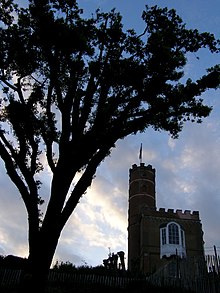 Luttrell's Tower from the south side, May 2006. Luttrell's Tower, Calshot - geograph.org.uk - 178731.jpg