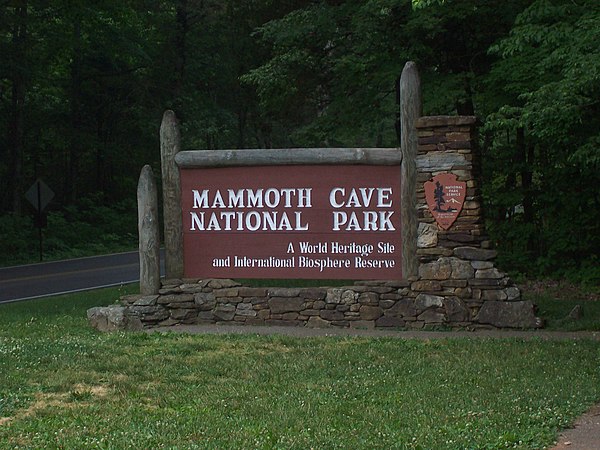 Sign marking the boundary of Mammoth Cave National Park, the most popular tourist attraction in Edmonson County.