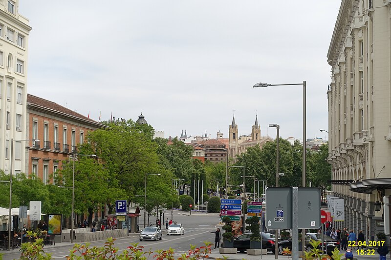 File:Madrid (34303366332).jpg