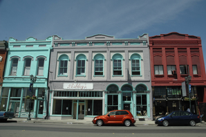 Main Street a Lakeport