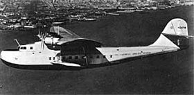 Un Martin M-130 en vol (1934)