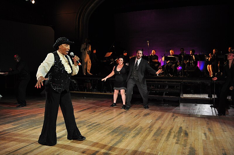 File:Masters of Lindy Hop and Tap 2009 - performance finale 01.jpg