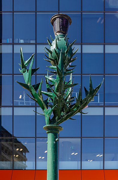 File:Memorial sculpture of the Presbyterian Church, Christchurch, New Zealand 12.jpg