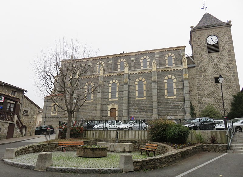 File:Messimy - Église Saint-Jean-l'Évangéliste (2).jpg