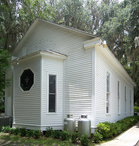 File:Micanopy Hist Dist Church pano02.jpg