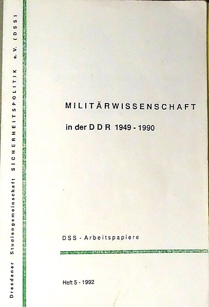 File:Militärwissenschaft in der DDR 1949–1990, DSS-Arbeitspapiere, H. 5, Umschlagtitel, 1992.jpg