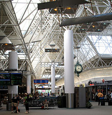 Mke-airport-terminal.jpg