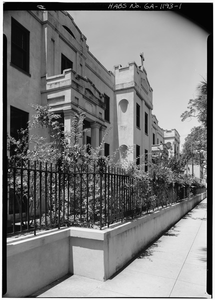 File:NORTH FRONT - St. Vincent's Academy, 207 East Liberty Street, Savannah, Chatham County, GA HABS GA,26-SAV,81-1.tif