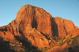 Batu Pasir Navajo (lebih Rendah Jurassic), Paria Titik dekat sunset, Kolob Ngarai, Taman Nasional Zion, sw Utah 5 (8425006444).jpg
