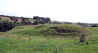 Newington Bagpath Motte.jpg