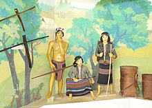 Người Bru - Vân Kiều tại nhà bảo tàng Khe Sanh1.JPG