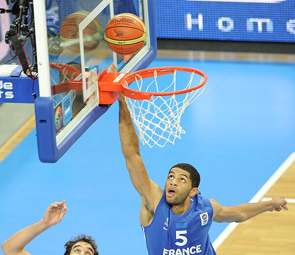 Nicolas Batum gave Team France much support to win silver at the EuroBasket 2011.